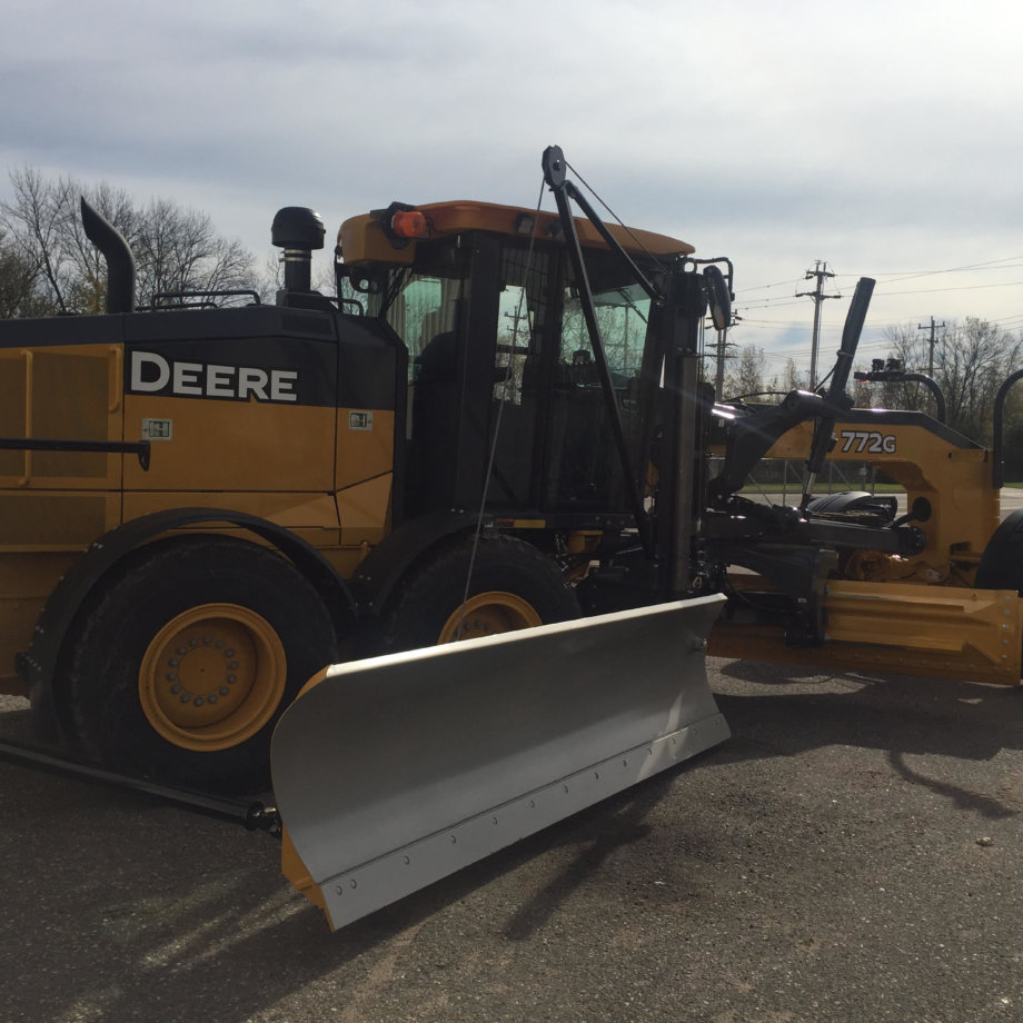 John Deere Motor Grader Mounted Cable Wing